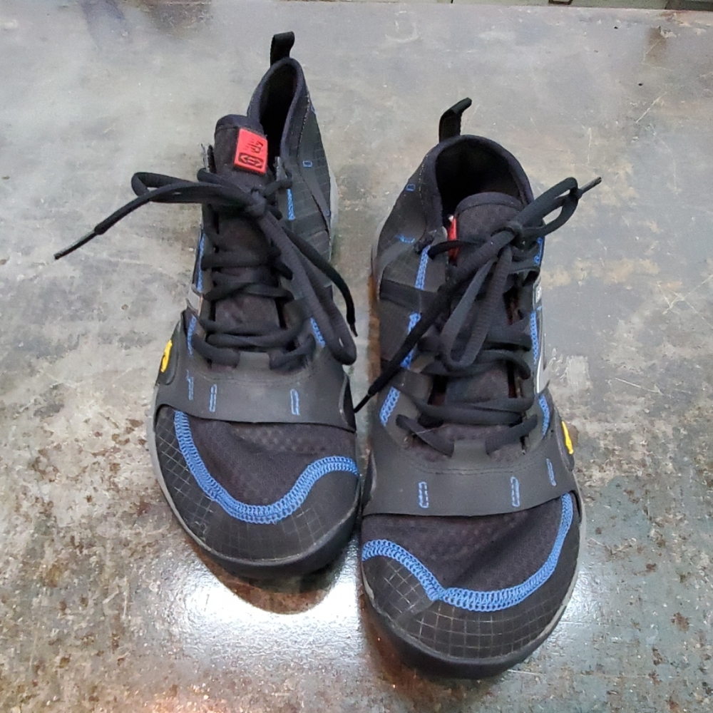 Like new New Balance Vibram shoes